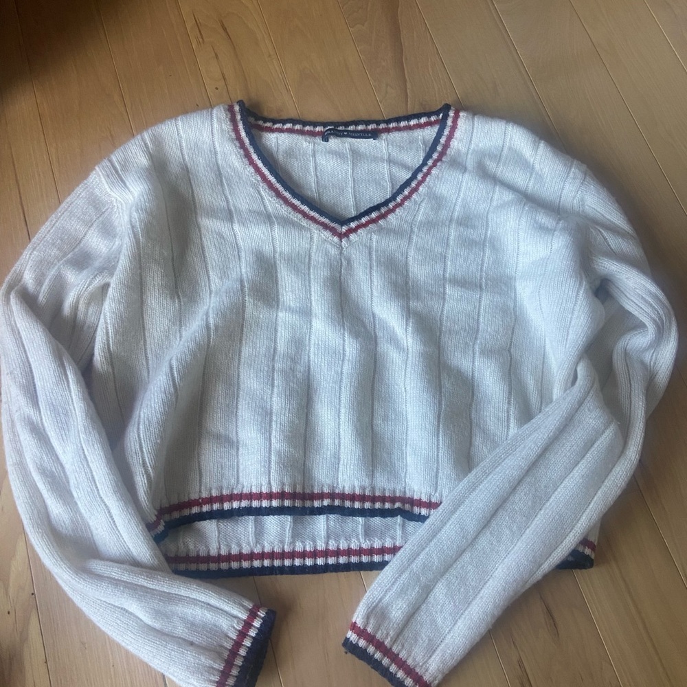 super super cute brandy sweater! special edition-bought in parris🤍